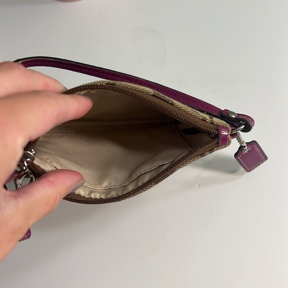 Coach Wristlet - Picture 4 of 5